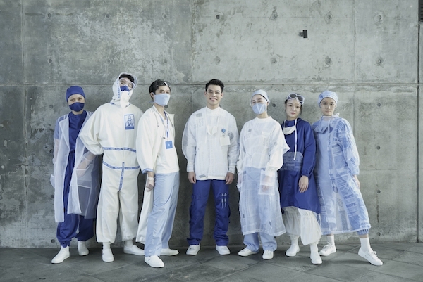 大馬生設計「末後的戰袍」致敬醫護    躍上台北時裝週